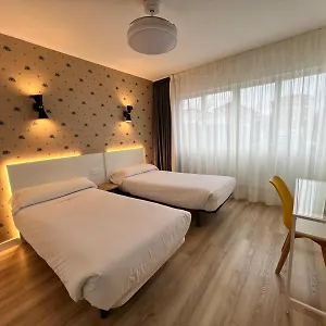 https://hotel-gorbea-vitoria-gasteiz.bilbaohotelsspain.com